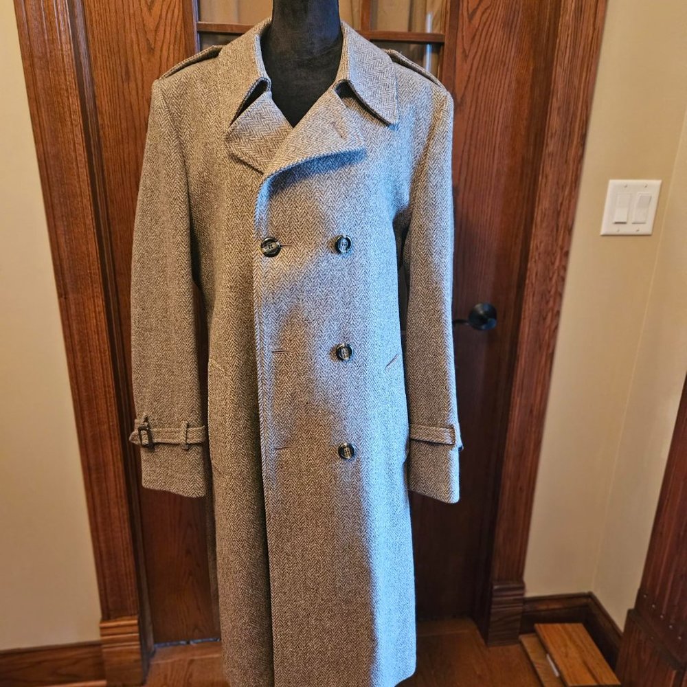 John Weitz Full length Men's wool trenchcoat